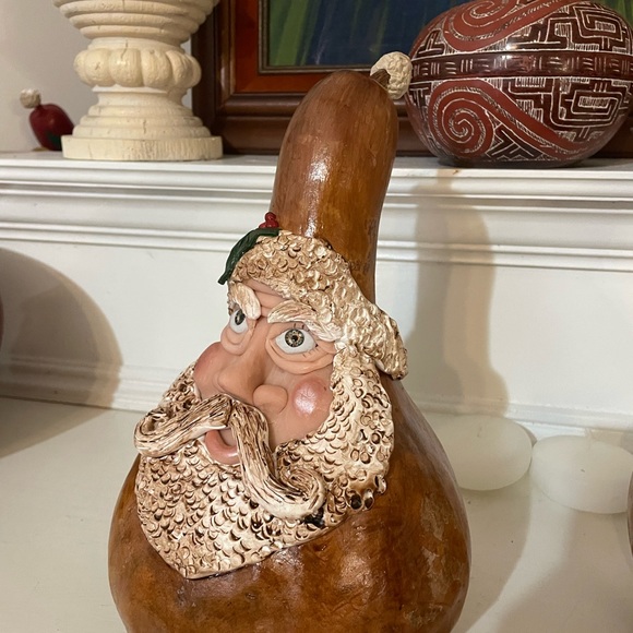 Gourds with Santa face - Picture 3 of 16